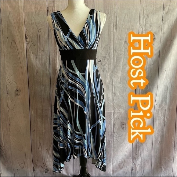 Dress Barn Dresses & Skirts - ✅2X Host Pick✅ Dress Barn Handkerchief Hem Sleeveless Dress, 4